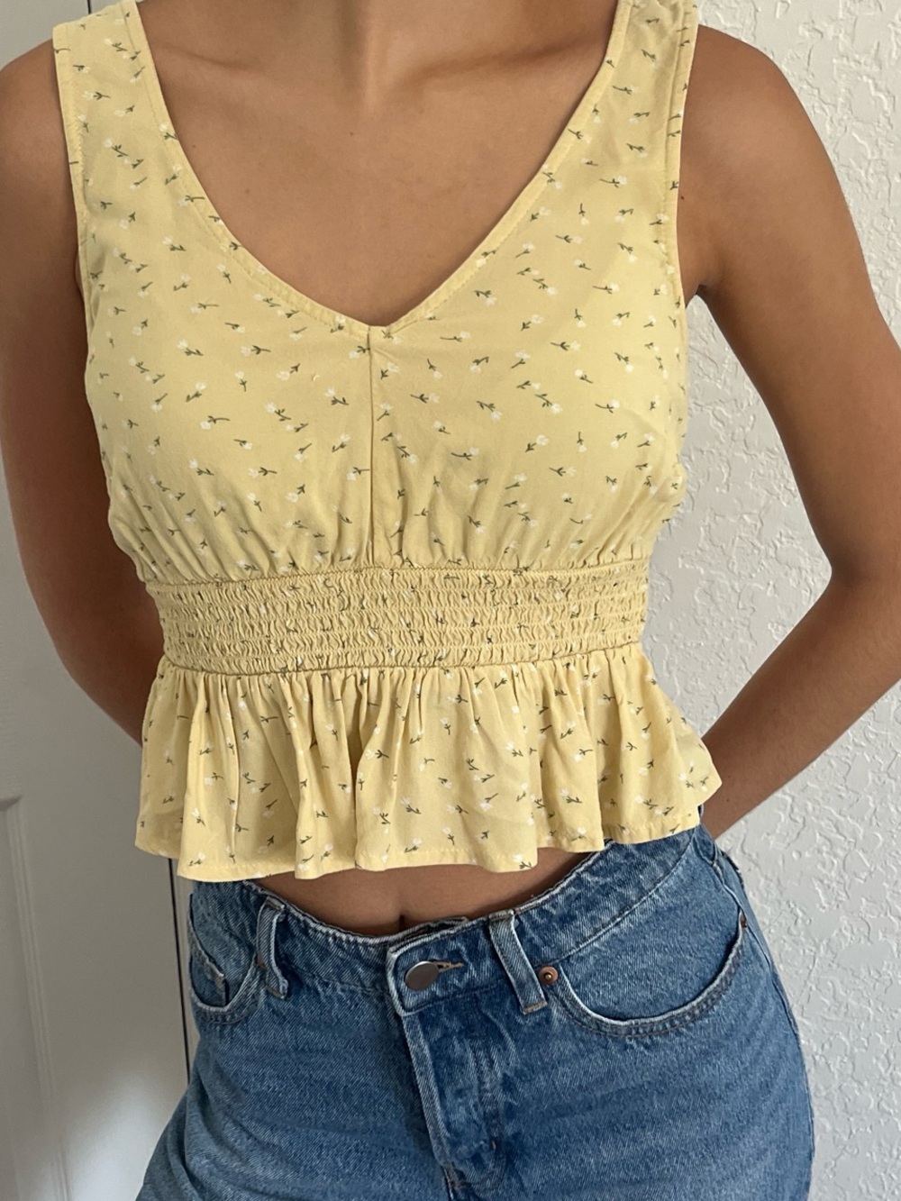 Hollister Pale Yellow Floral Smocked Peplum Tank
